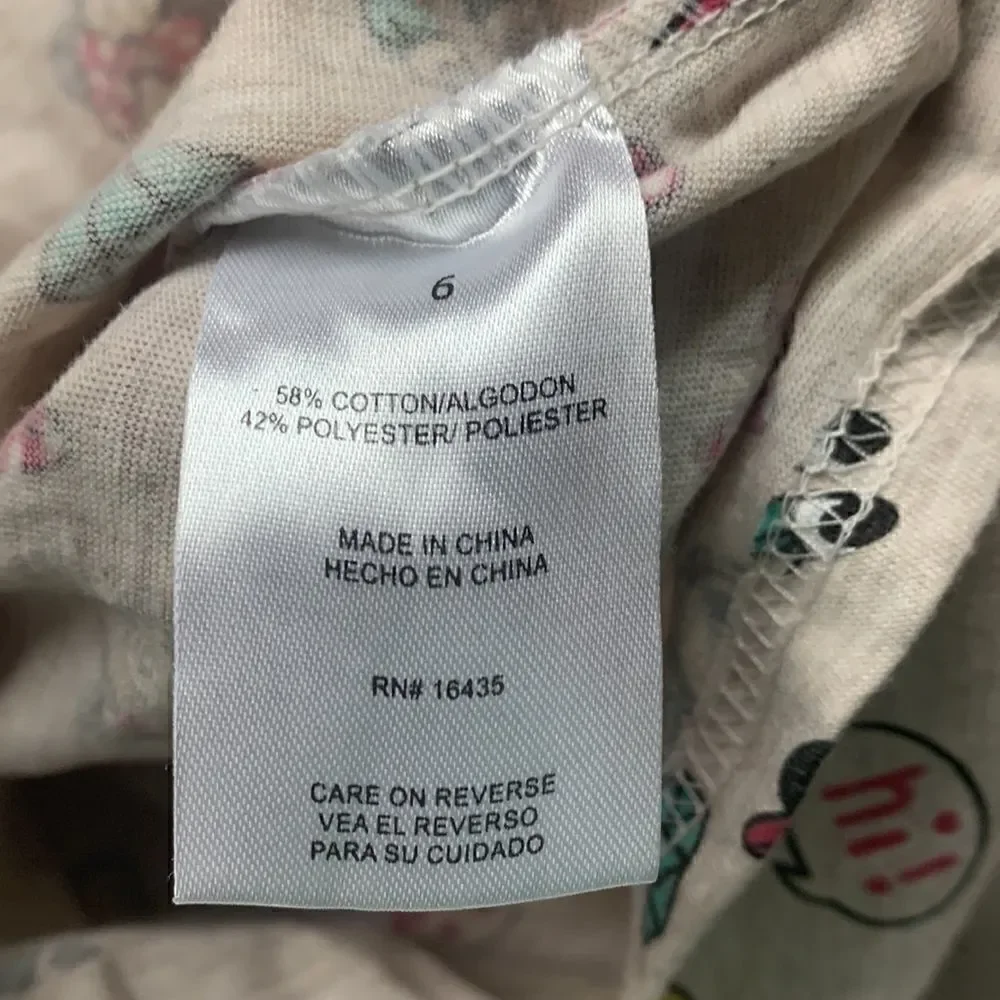 🔥5/20🔥 Oshkosh corduroy pants/ Disney Top Sz 5/6